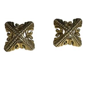Vintage Gold-Tone 3D Square Filigree 80s Earrings Costume Jewelry